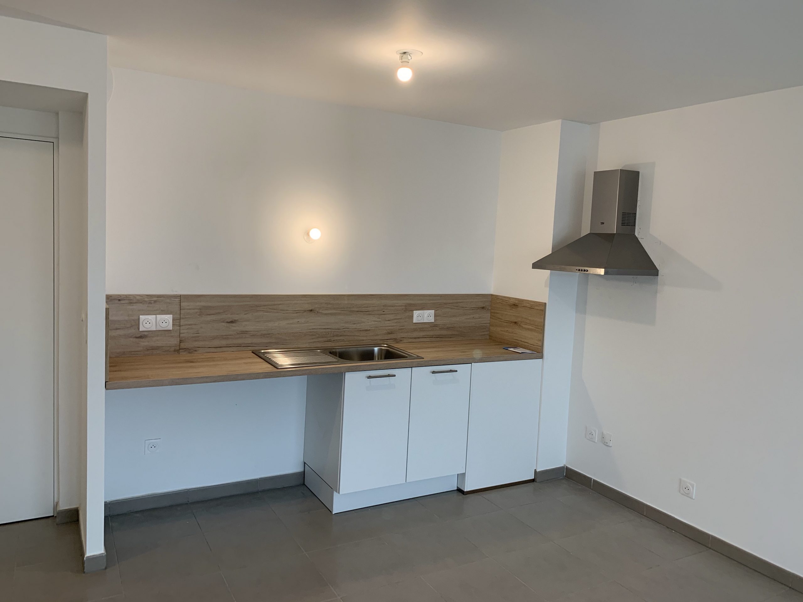 Appartement de type 3 dans résidence recente :