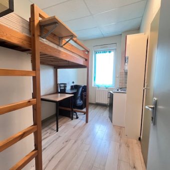 Studio meublé TOUTES CHARGES COMPRISES
