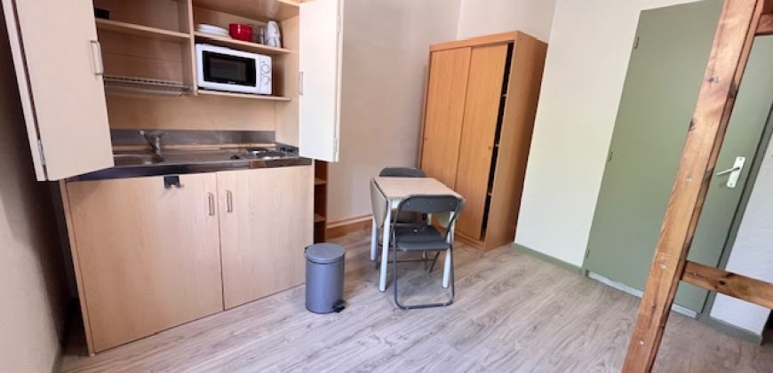 Studio meublé 16 m² – TOUTES CHARGES COMPRISES